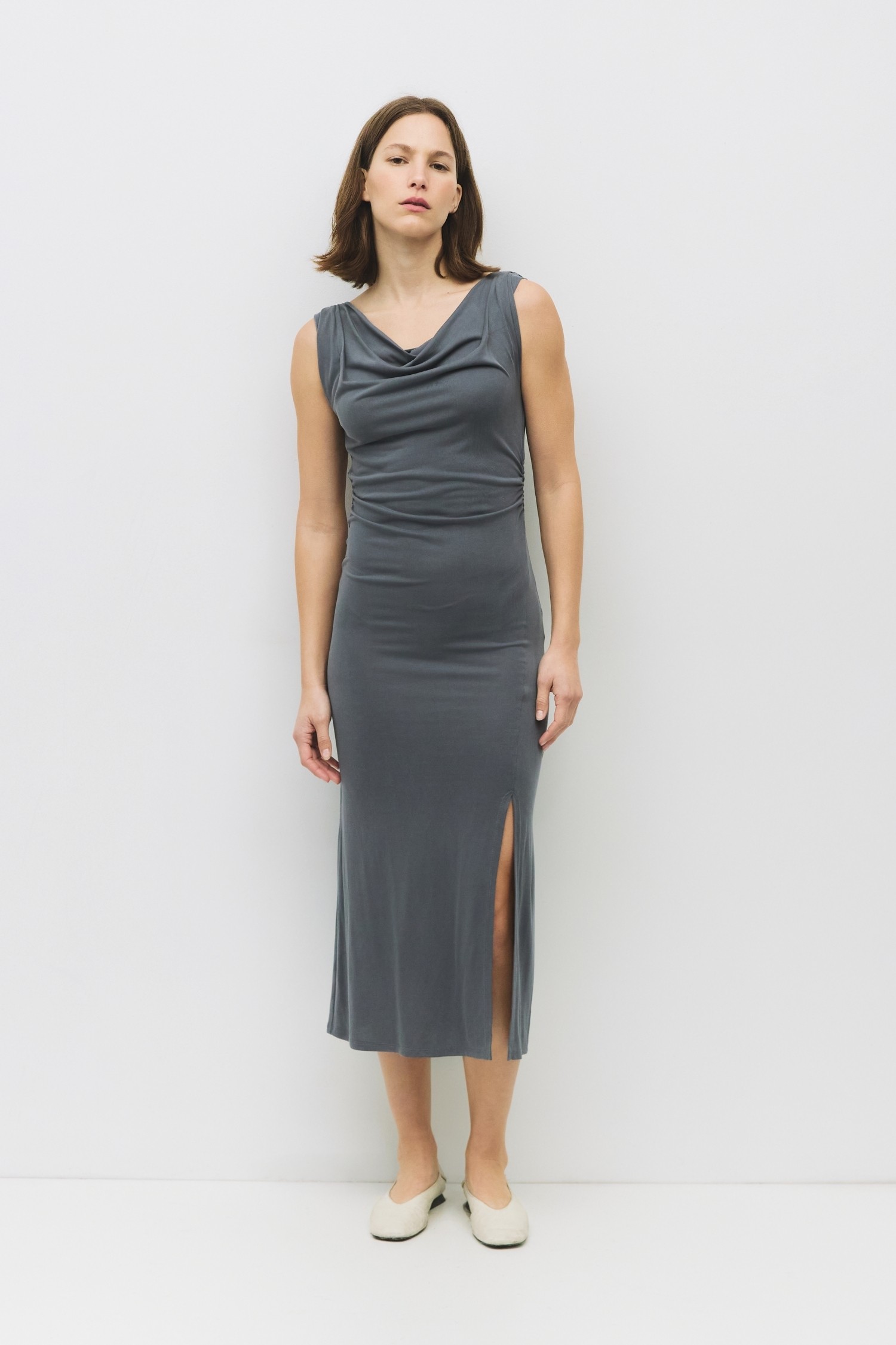 DAR0085-CHARCOAL