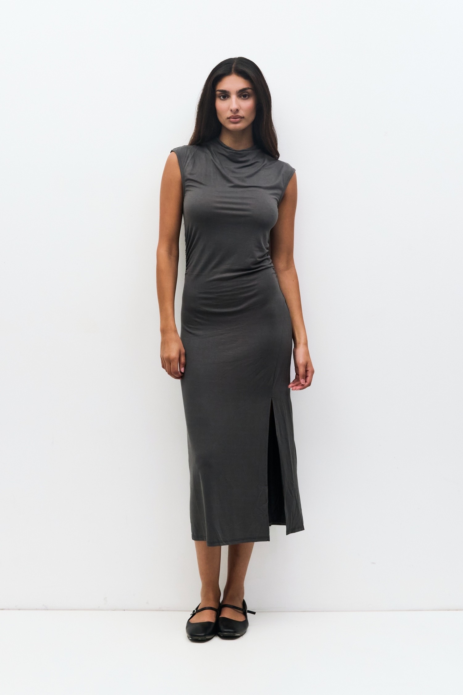 DAR0497-CHARCOAL