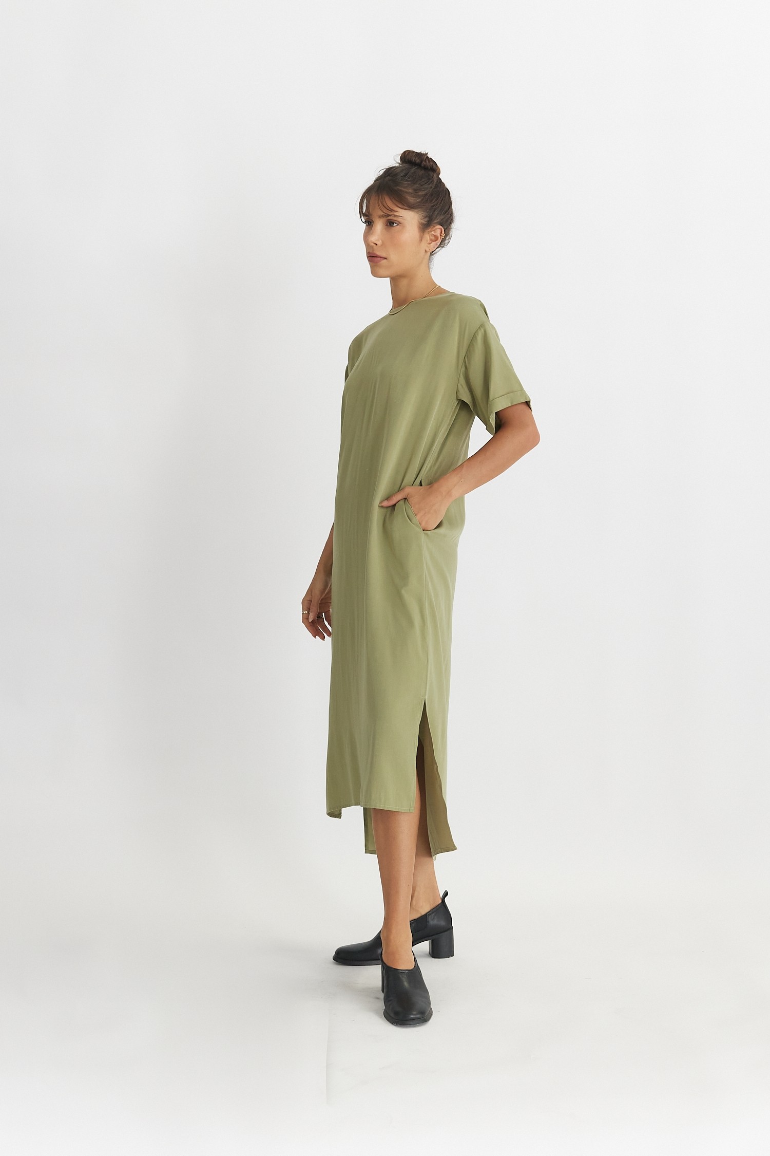 DM1409-LT GREEN