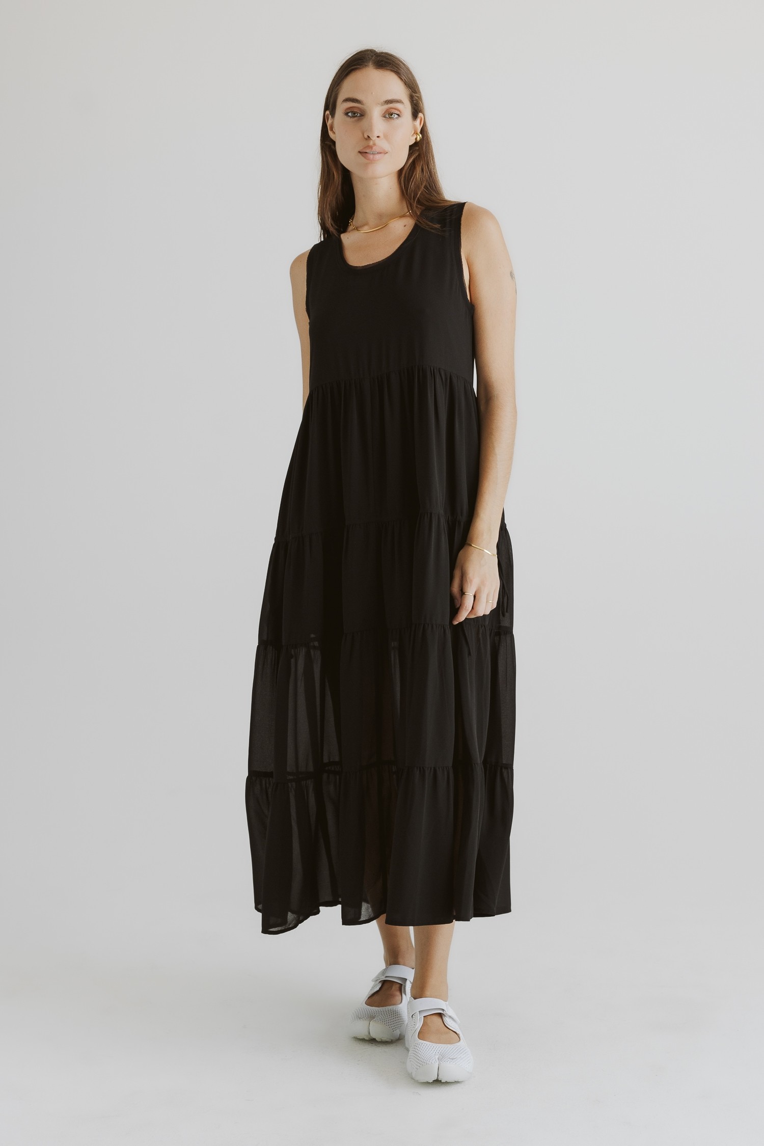 DM1502-BLACK