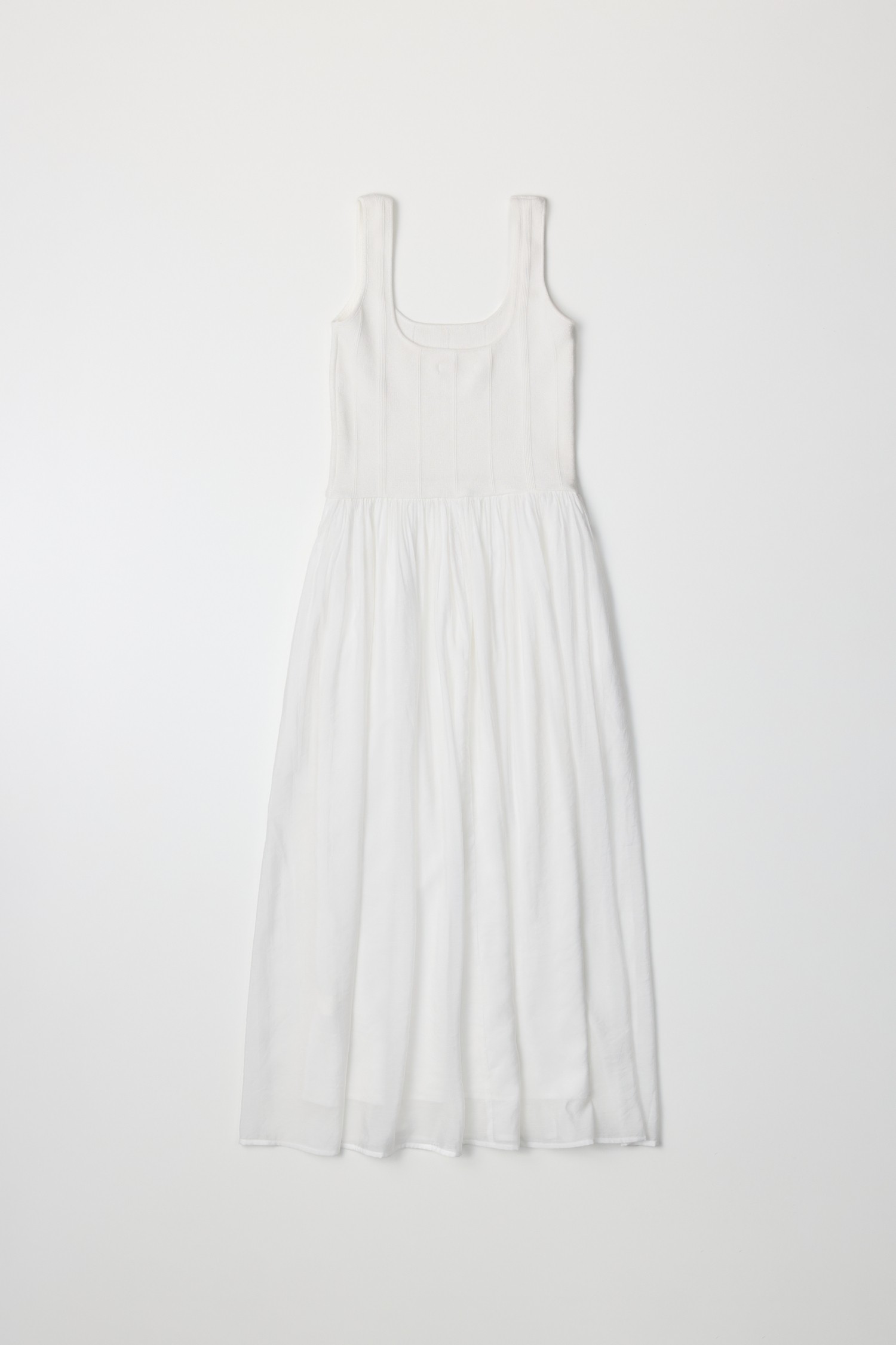 DM1579-WHITE