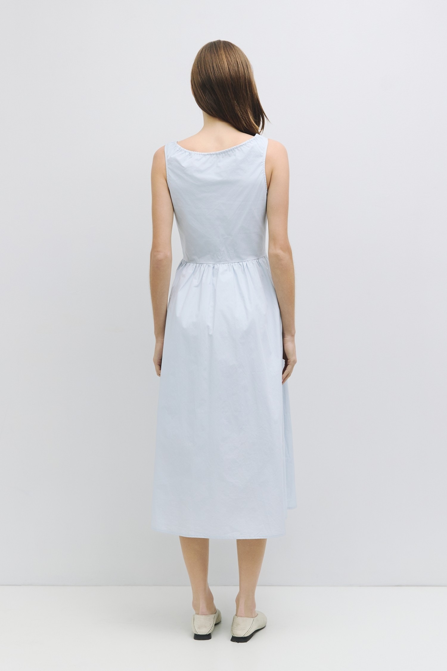 DM1585.-BLUE