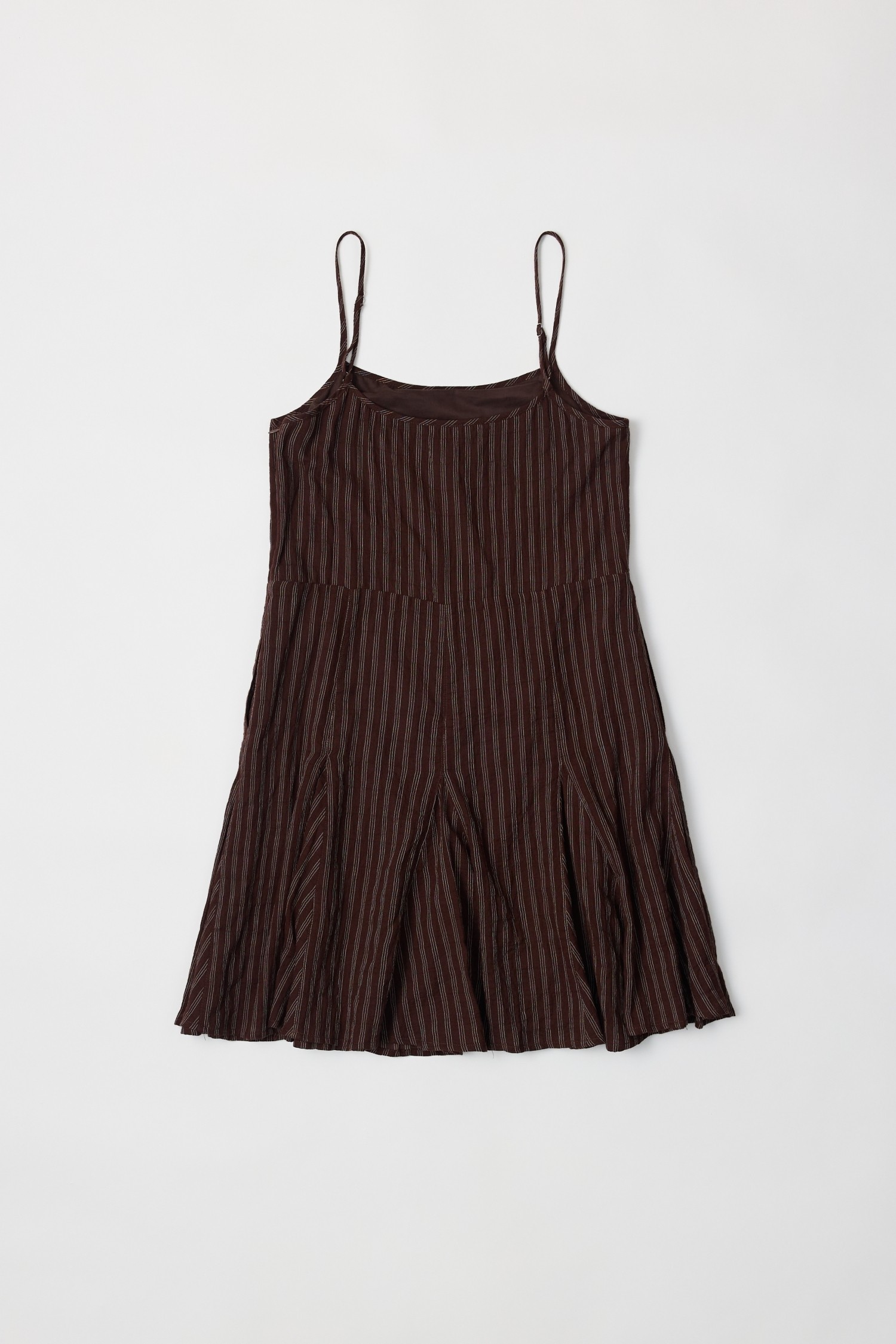 DM1590-BROWN-WHITE