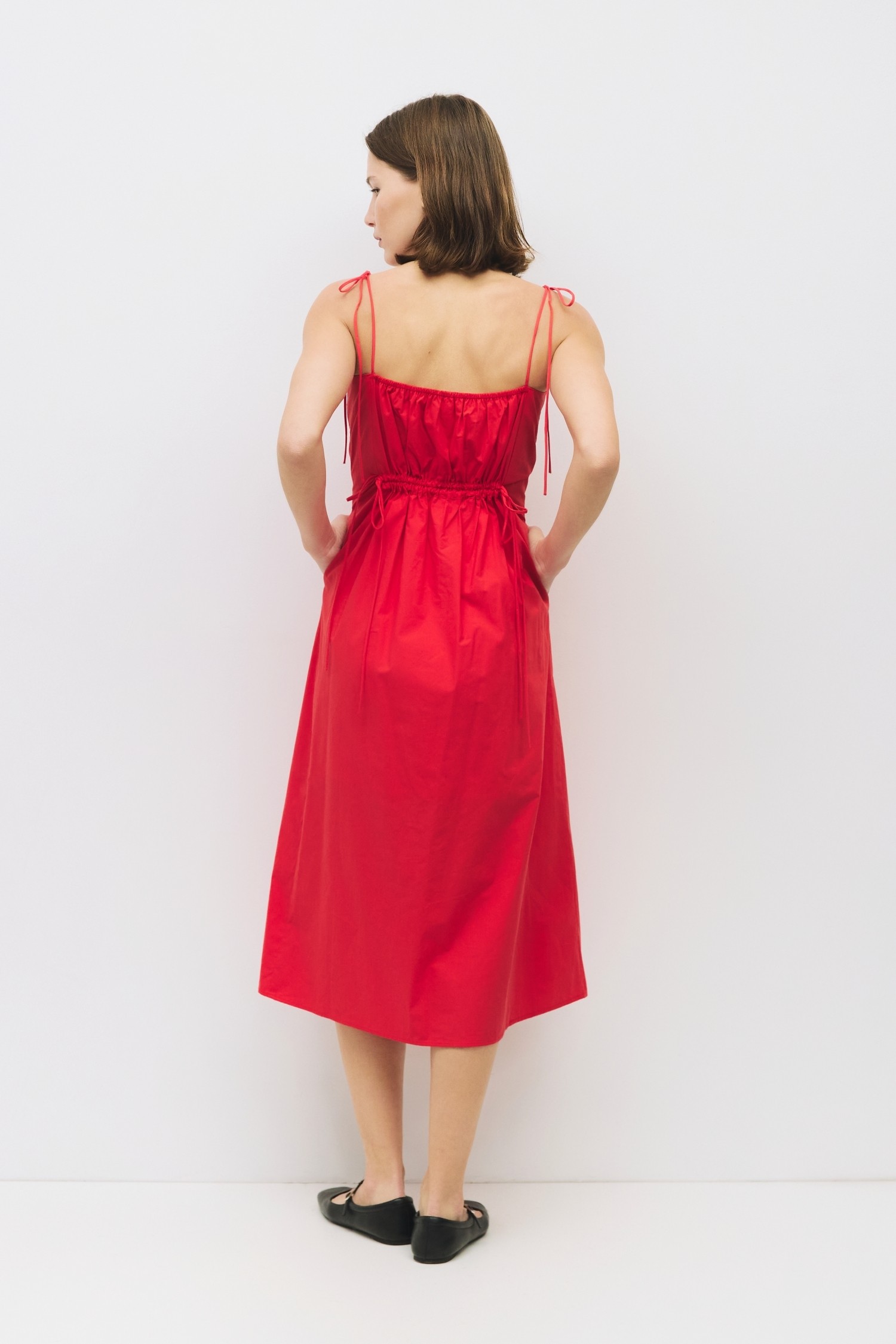 DM1597-RED