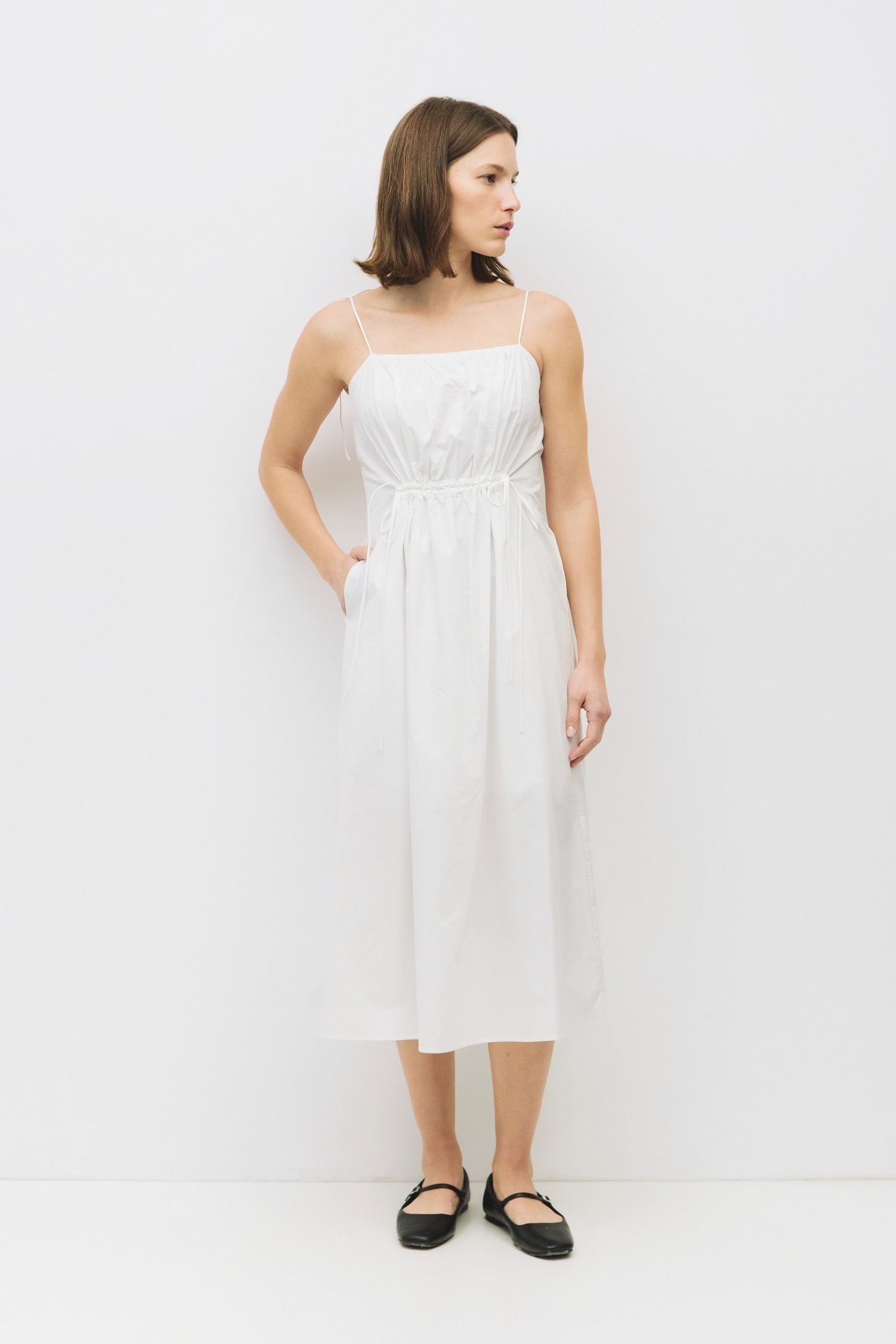 DM1597-WHITE