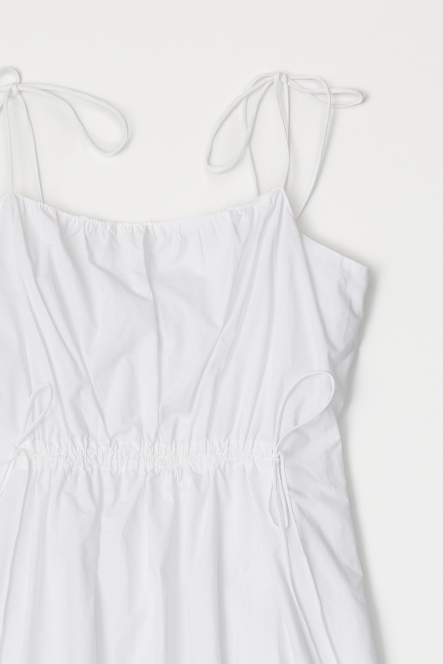 DM1597-WHITE