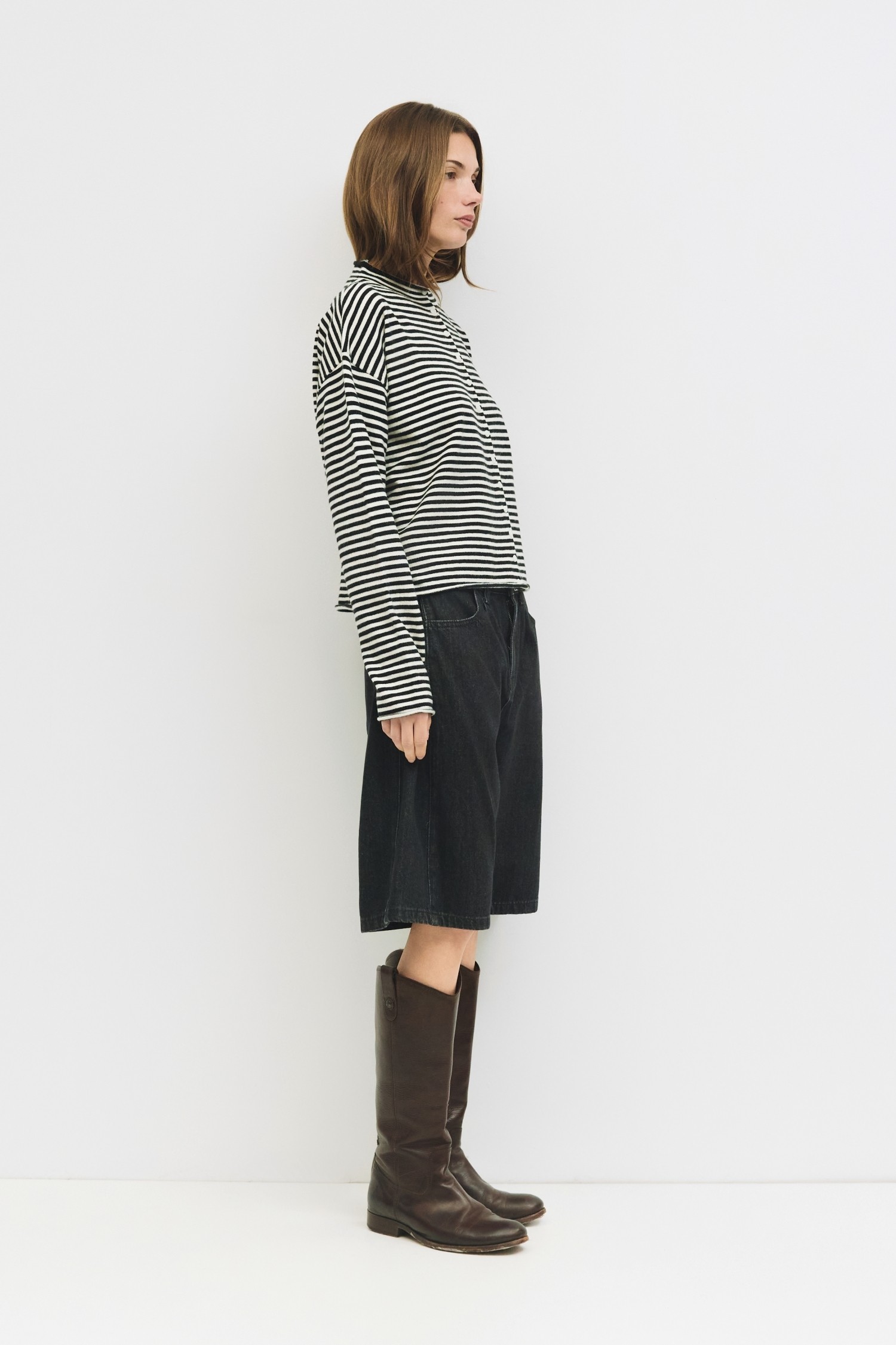 OAR0281.-BLACK-CREAM