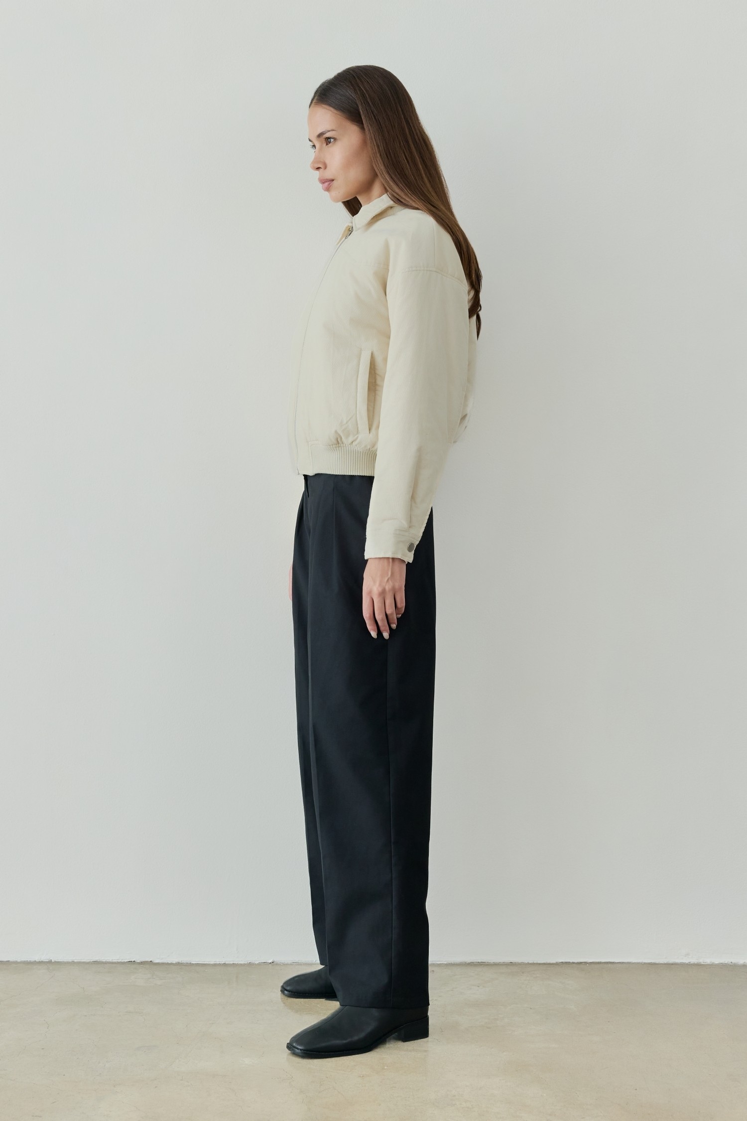 OM1041-CREAM