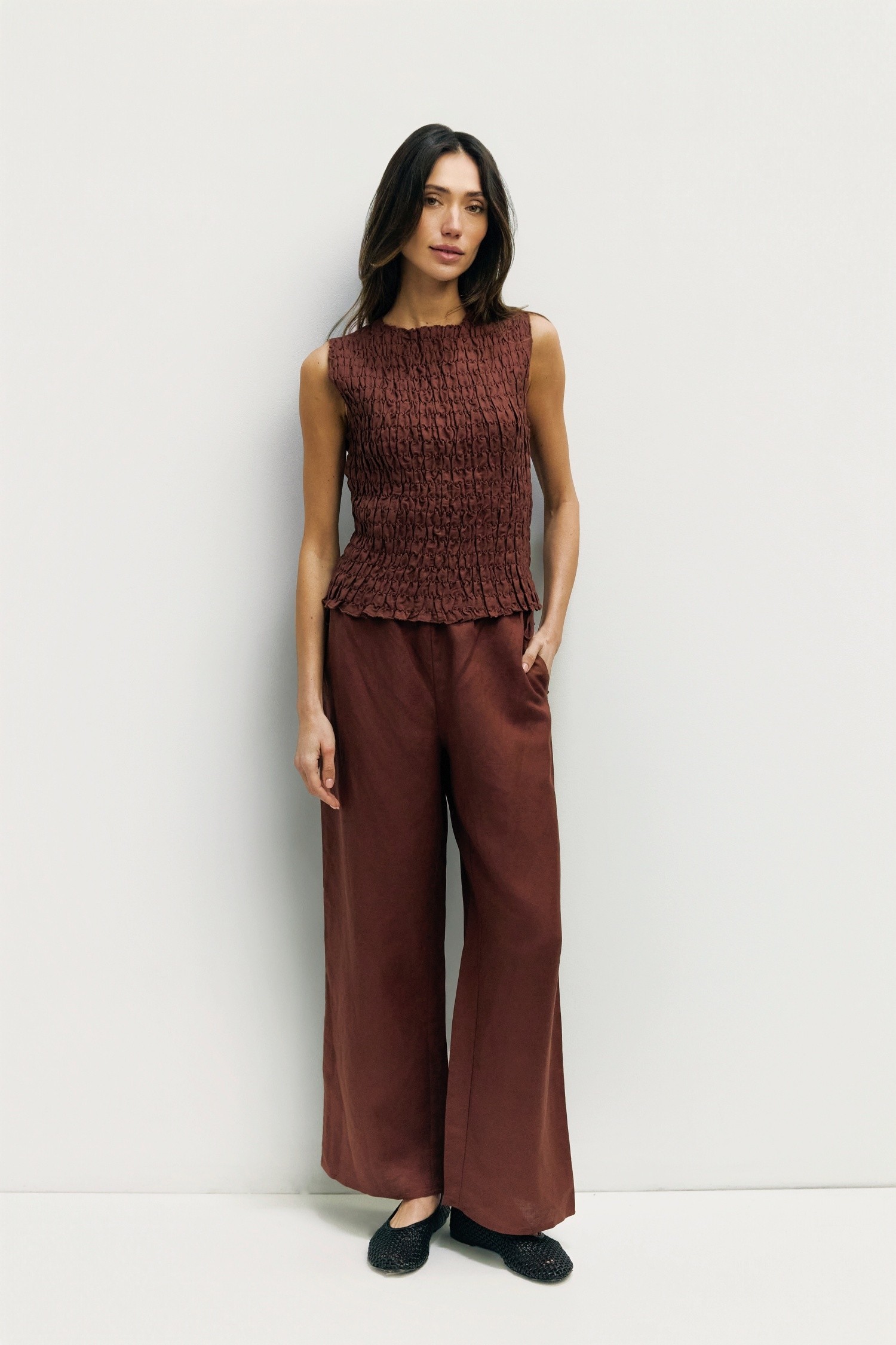 PAR0385-BROWN
