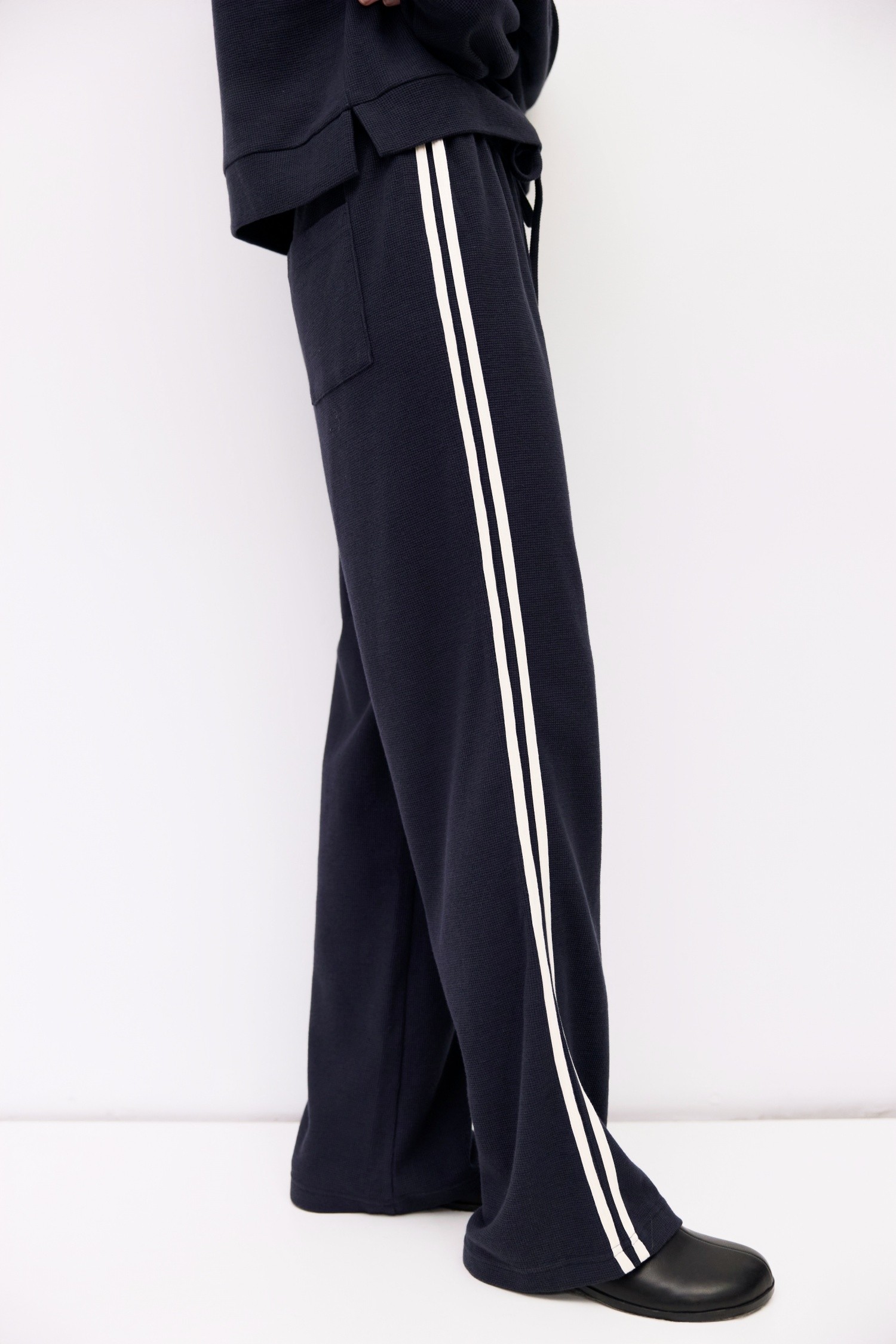 PAR0407-NAVY