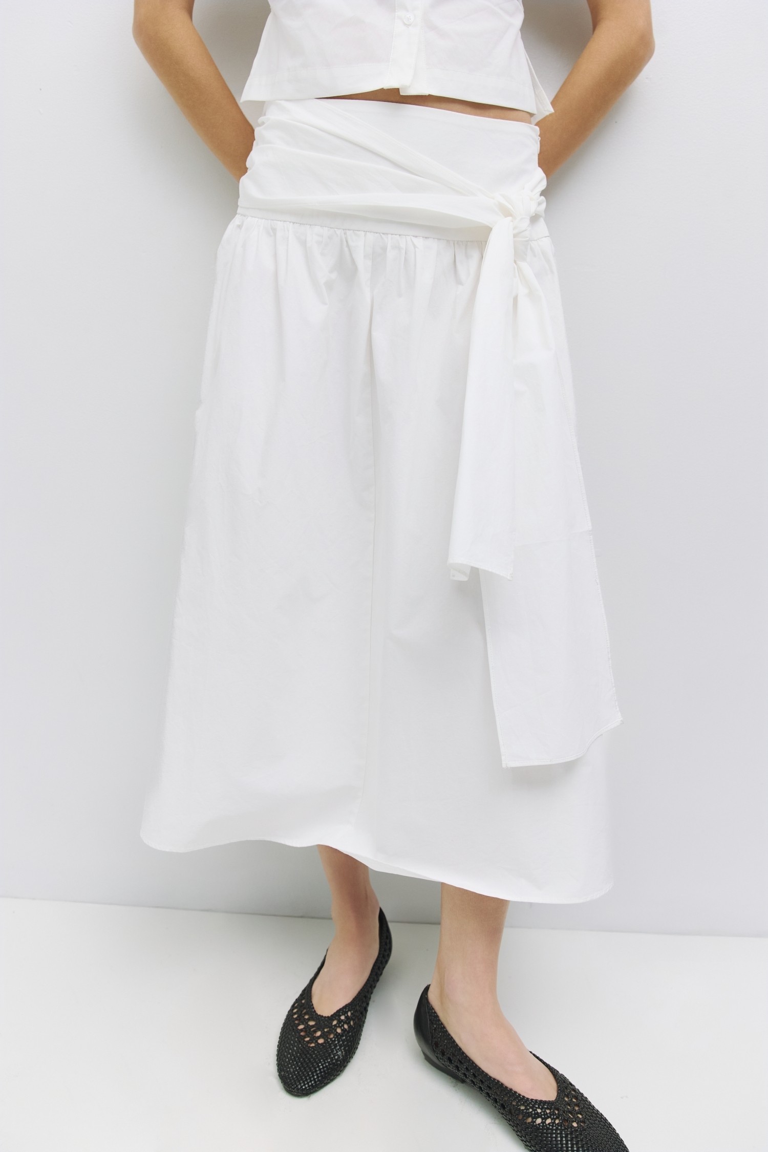 SM5142-WHITE