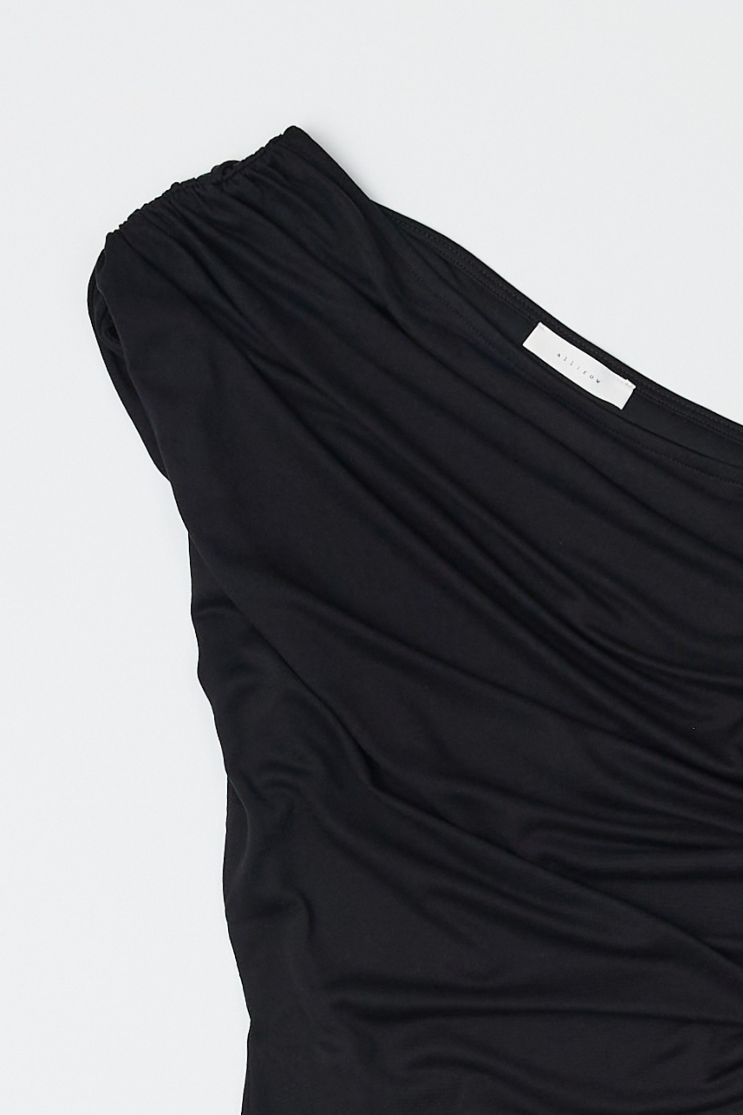 TAR0083.-BLACK