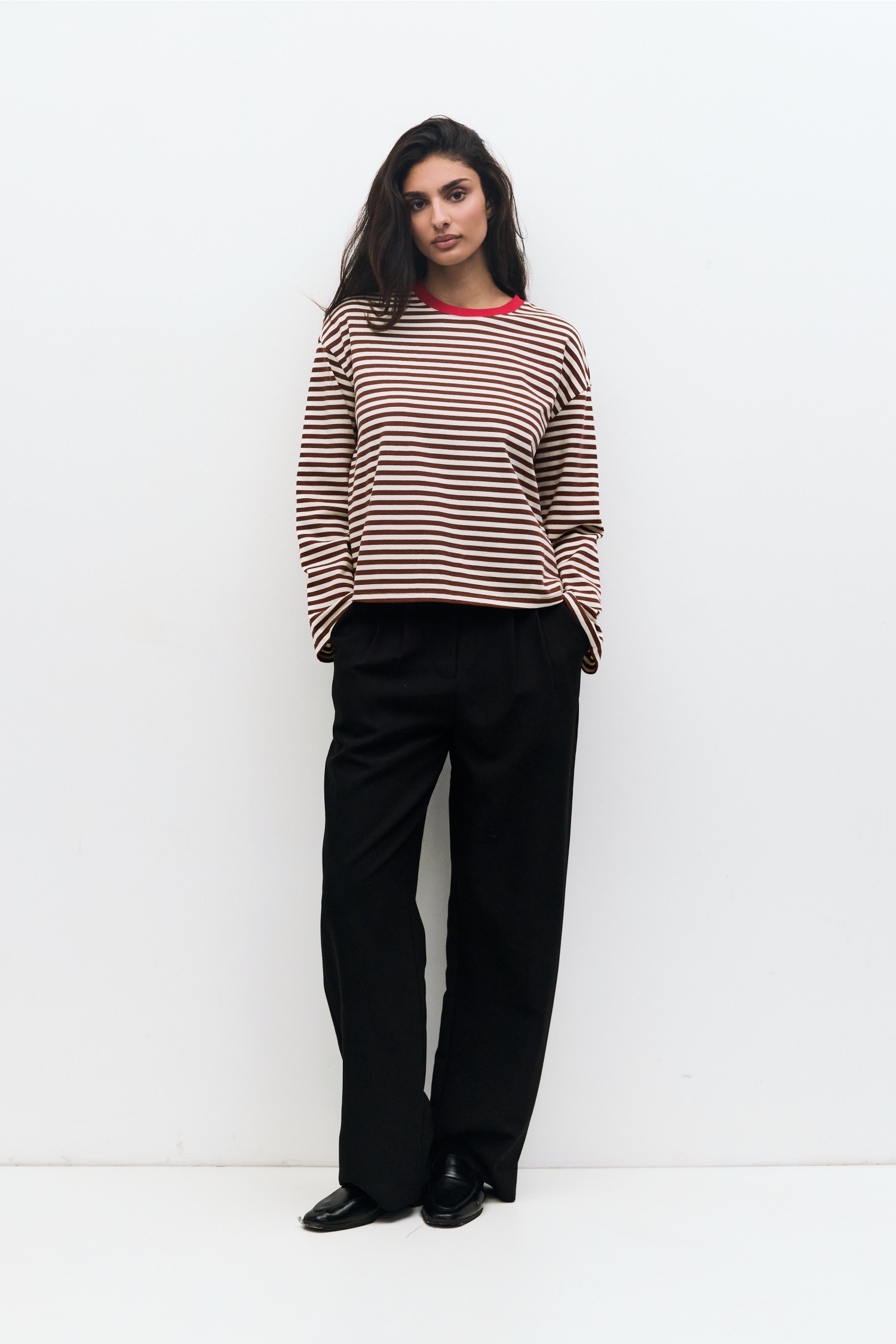TAR0434-BROWN-WHITE