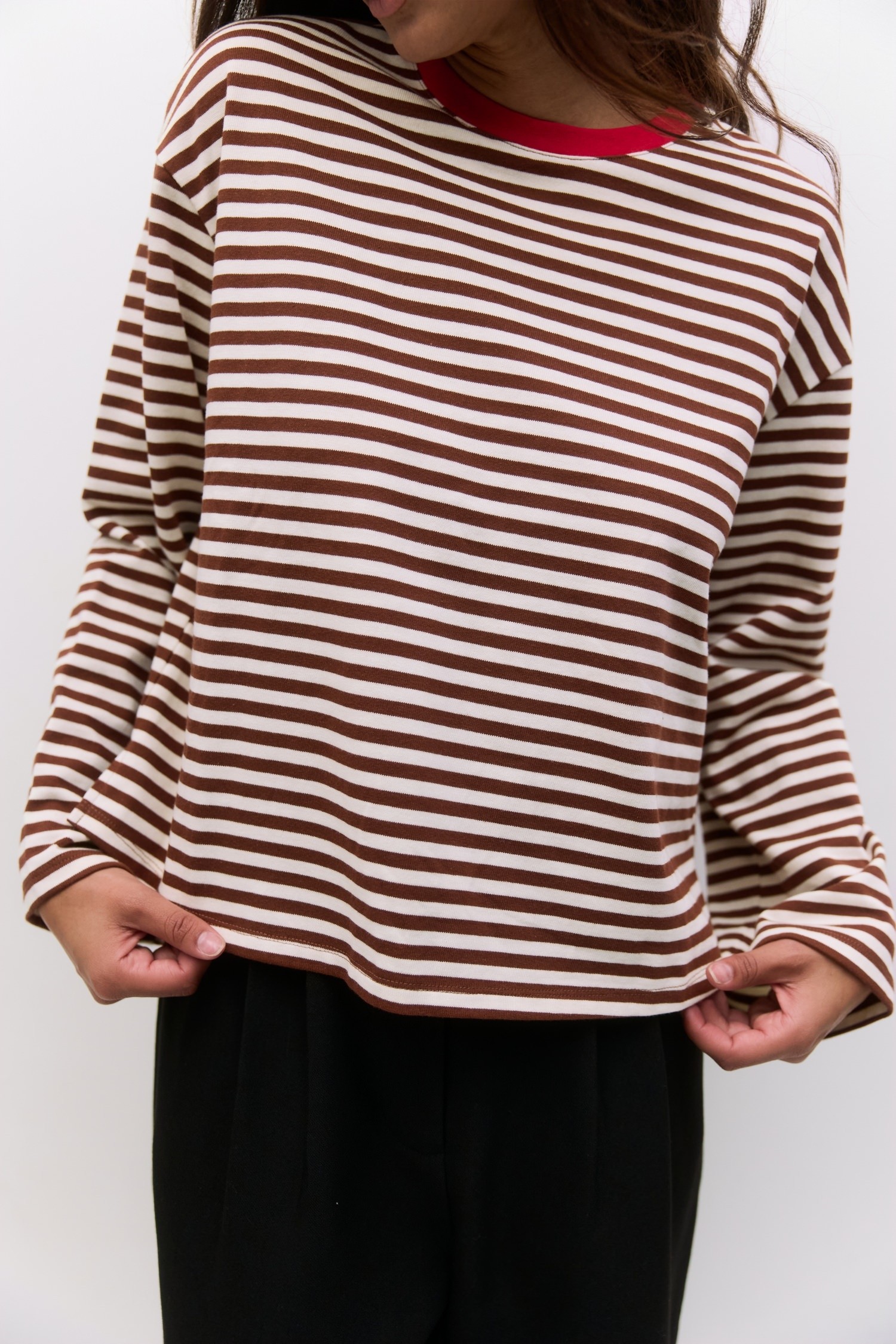 TAR0434-BROWN-WHITE