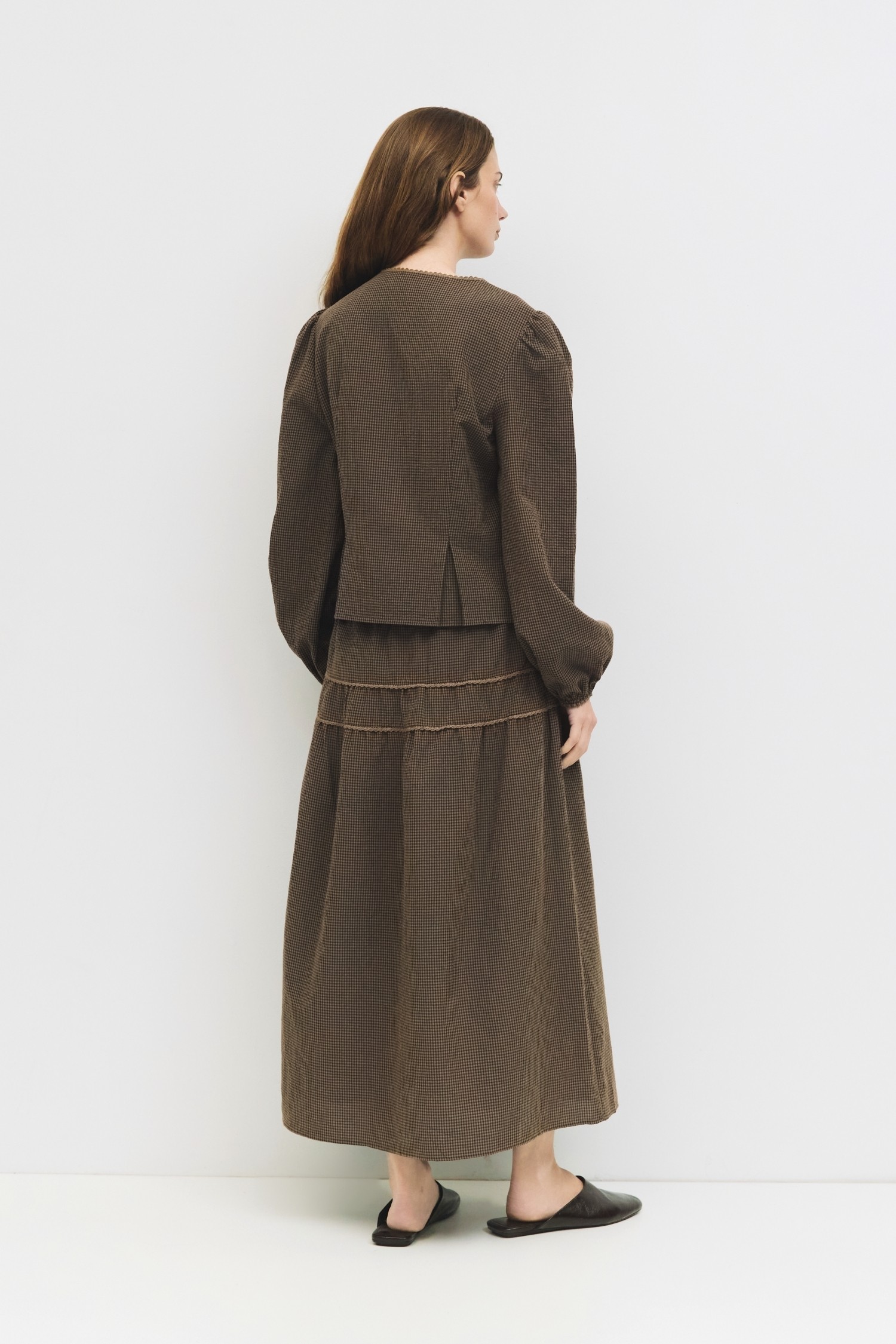 TAR0463-BROWN