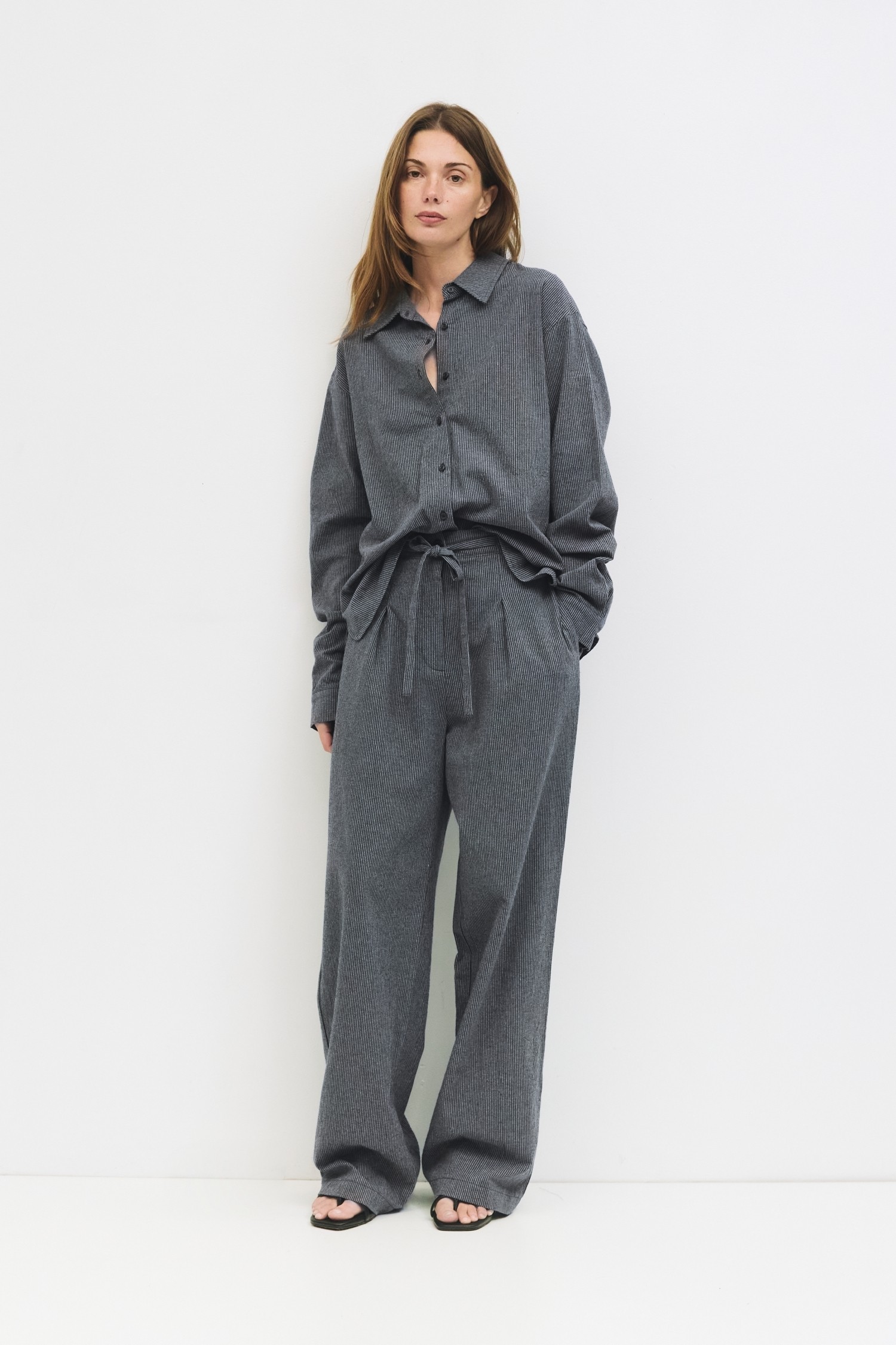 TAR0479-BLACK