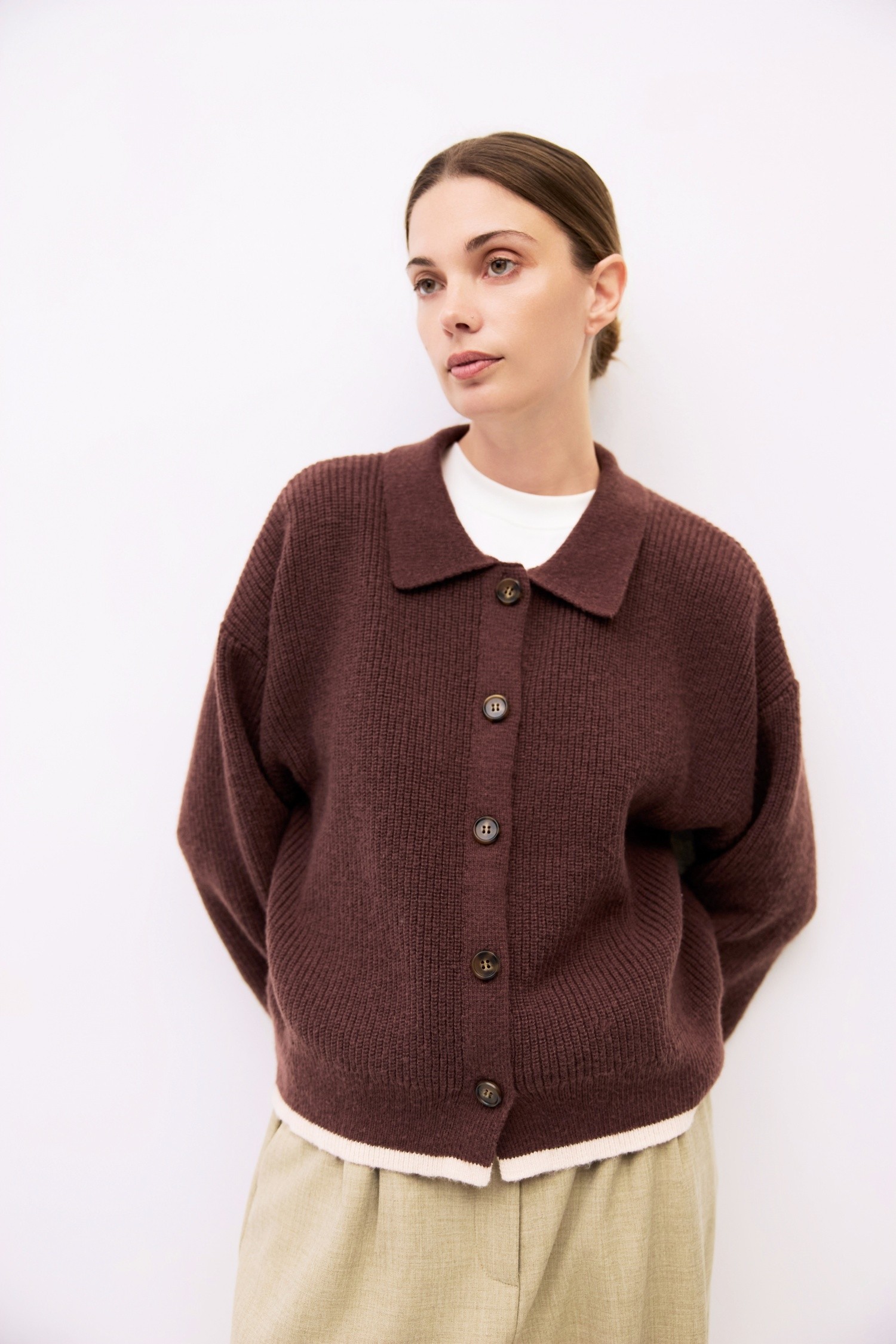TAR0483-BROWN-CREAM