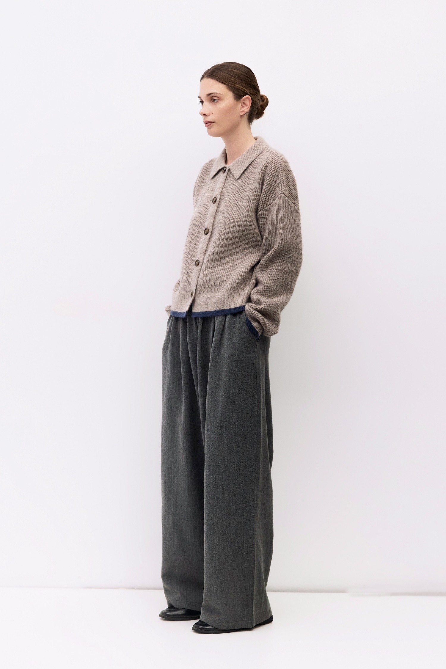 TAR0483-TAUPE-NAVY