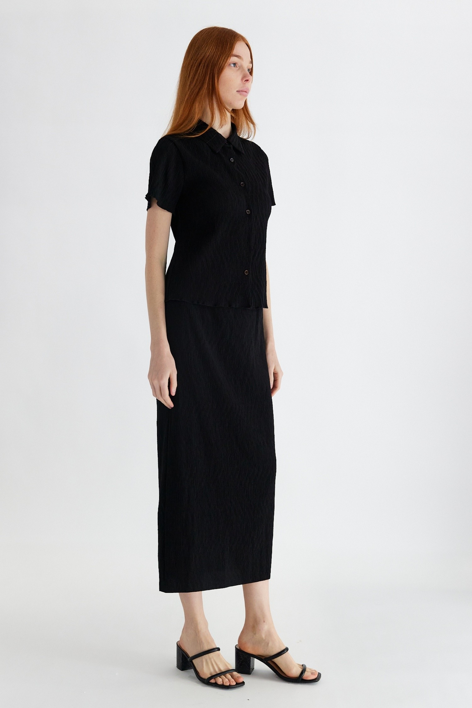 TM1821-BLACK