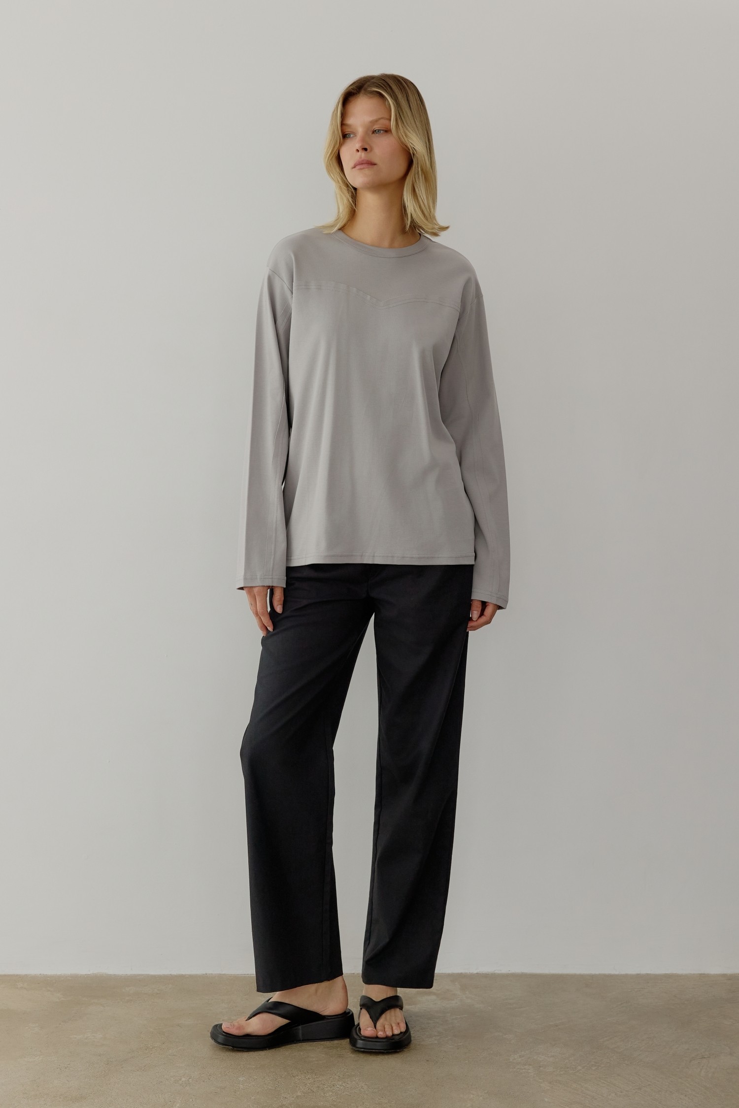 TM2011-LIGHT GREY