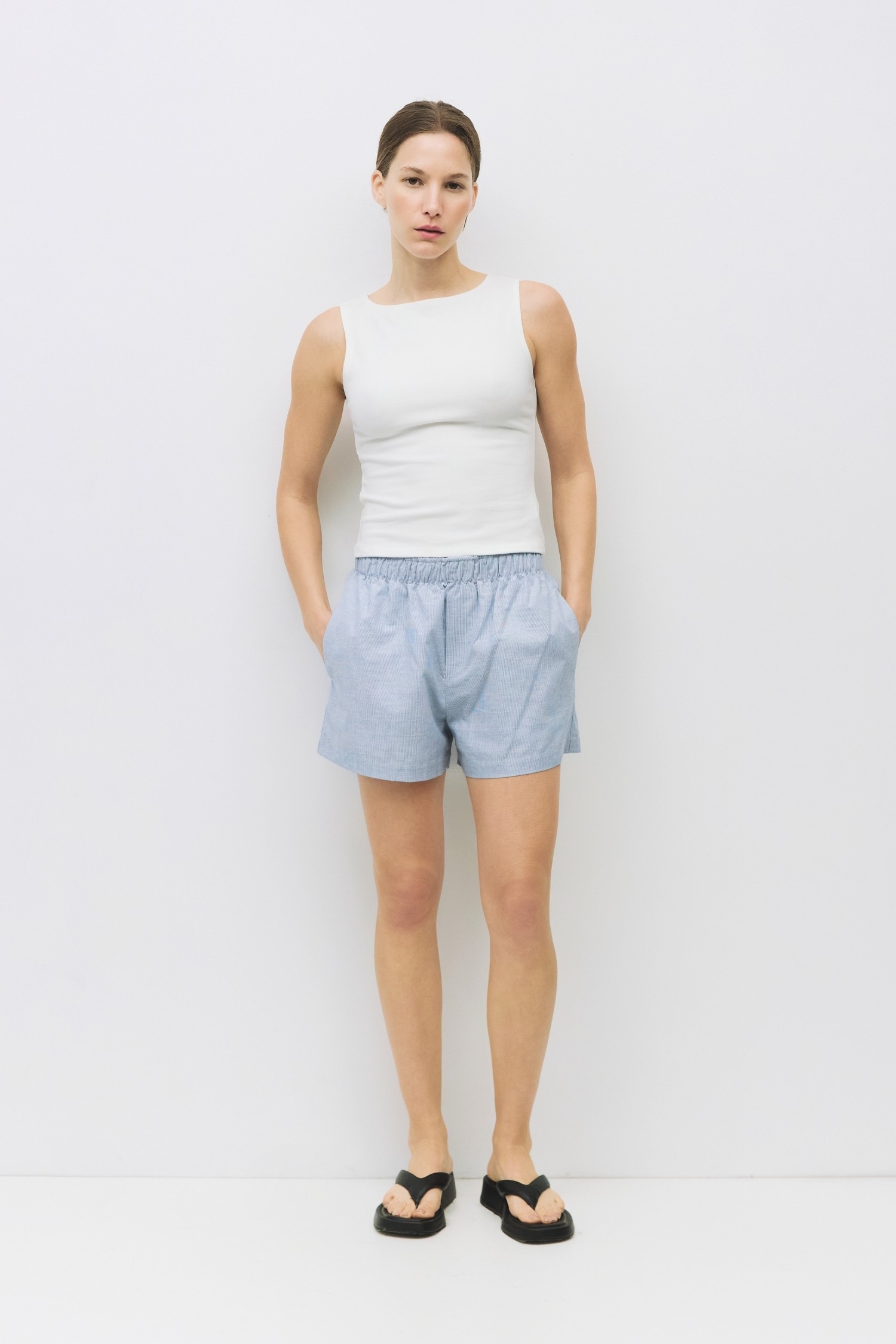 TM2057-WHITE