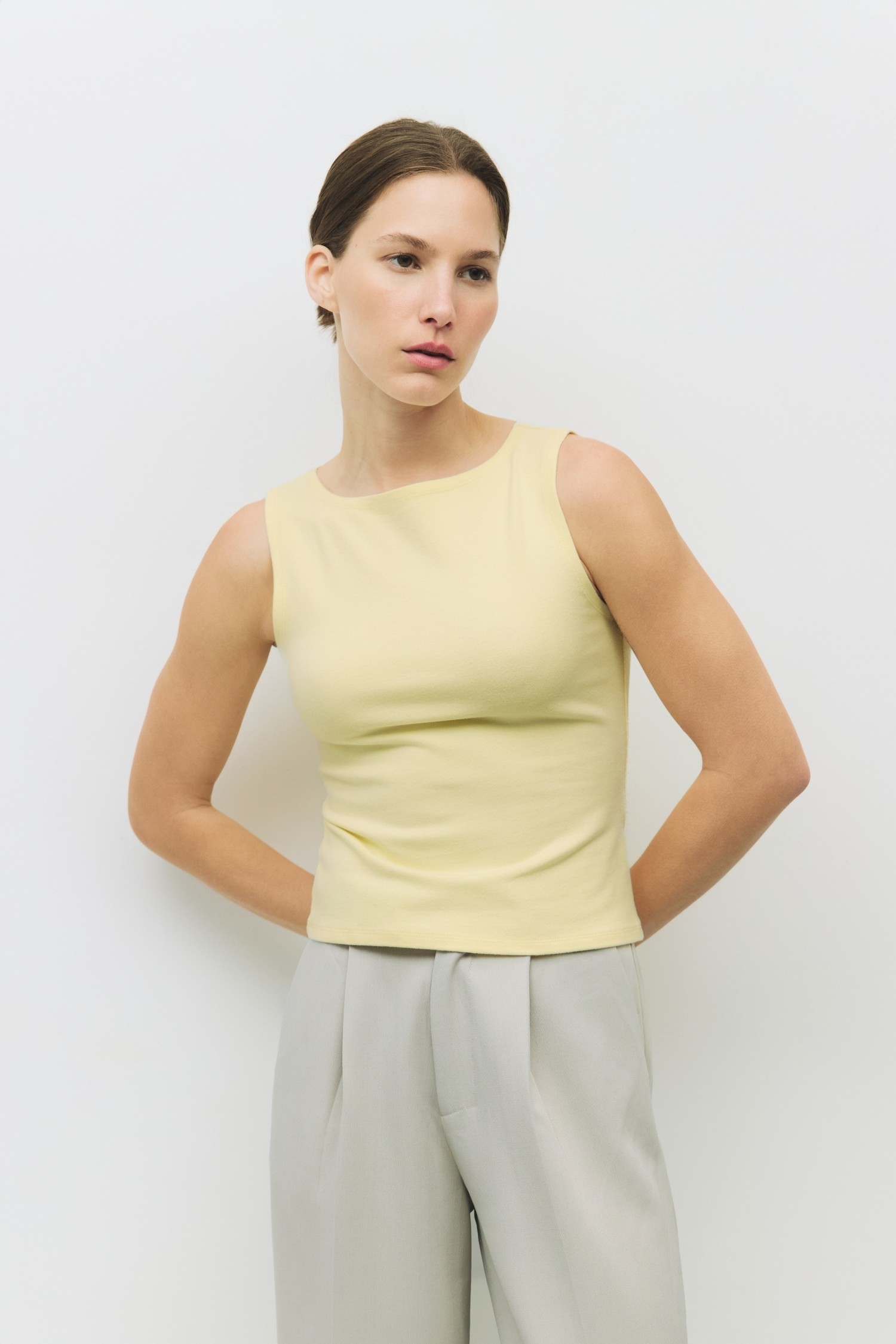 TM2057-YELLOW