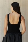 DM1571.-BLACK